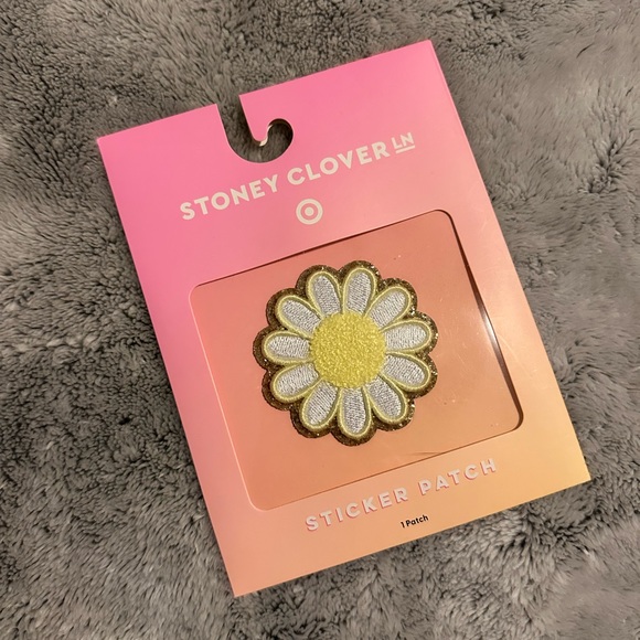 Stoney Clover Daisy Patch 🌼 - Picture 2 of 2